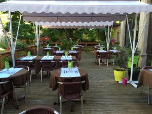 Aperçu de la terrasse du restaurant Tan Lap