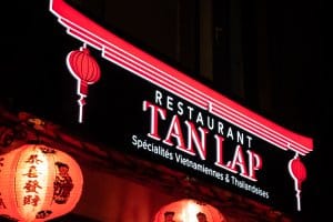 Devanture nuit restaurant tanlap